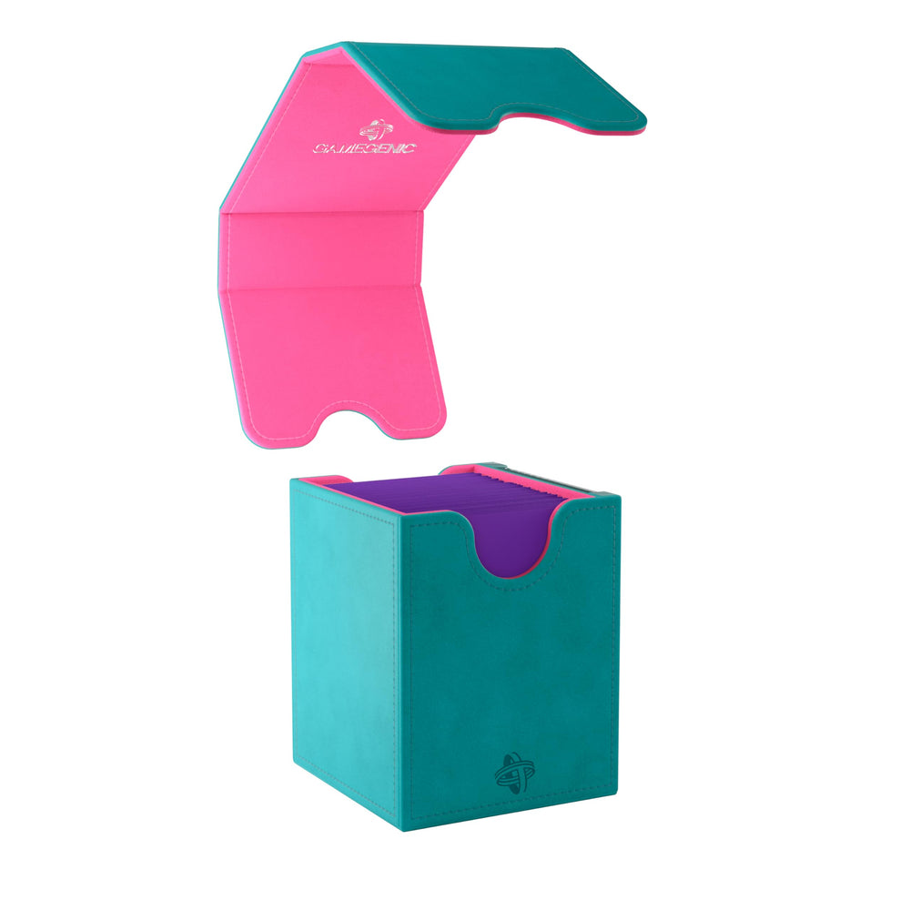 Detachable Slide Case from Gamegenic Squire Plus for commander display during play.