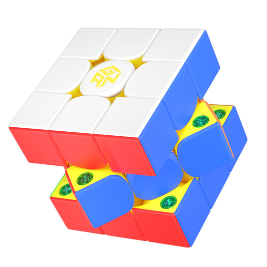 GAN 356 M E Golden cube close-up highlights premium finish for gifting.