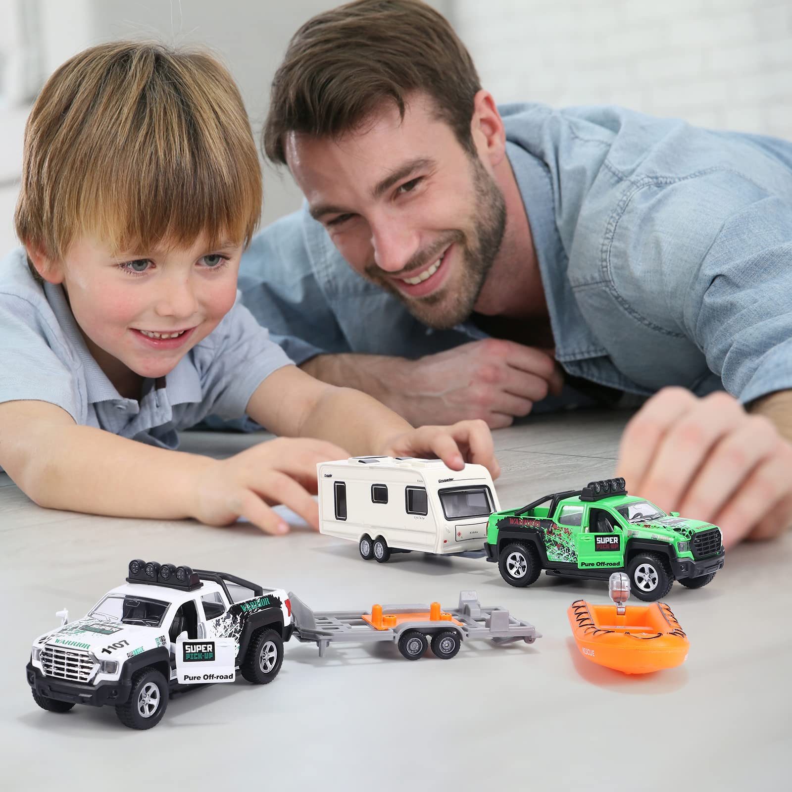 G.C 4 Pack detachable camper and lifeboat enable imaginative play.