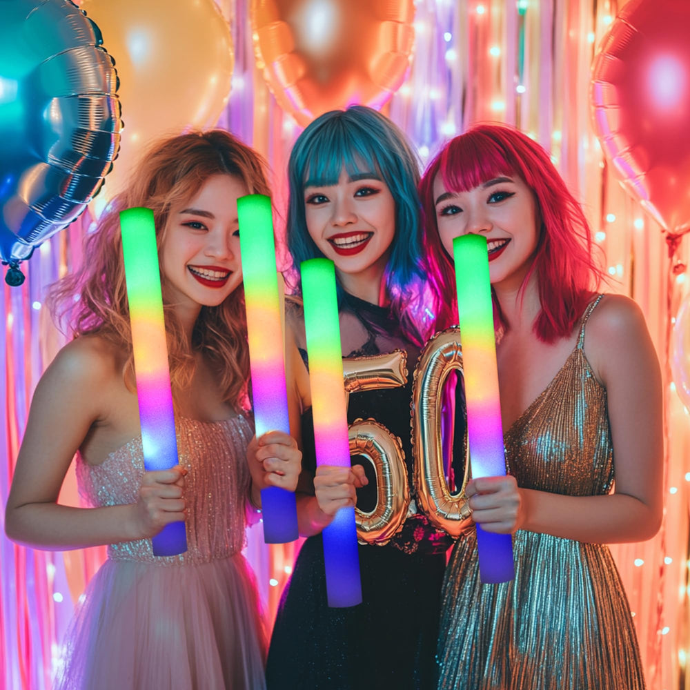 GDHZWTMY glow sticks illuminate birthday and festival parties.