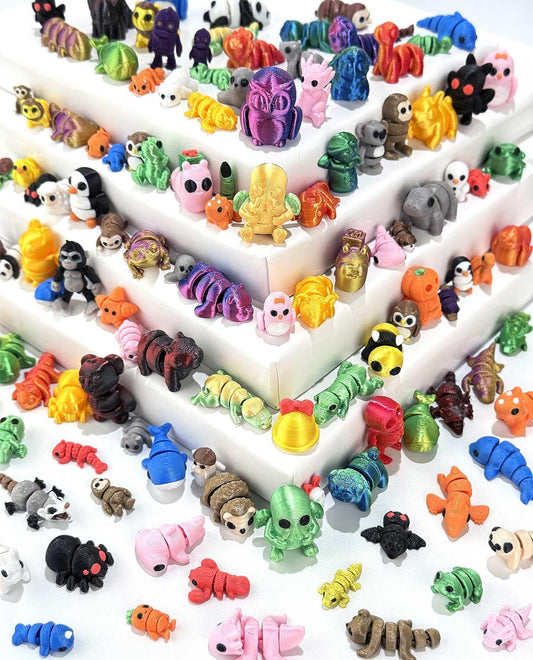 Generic 120-pcs mini 3D printed animal set for playful home decor and gifts.