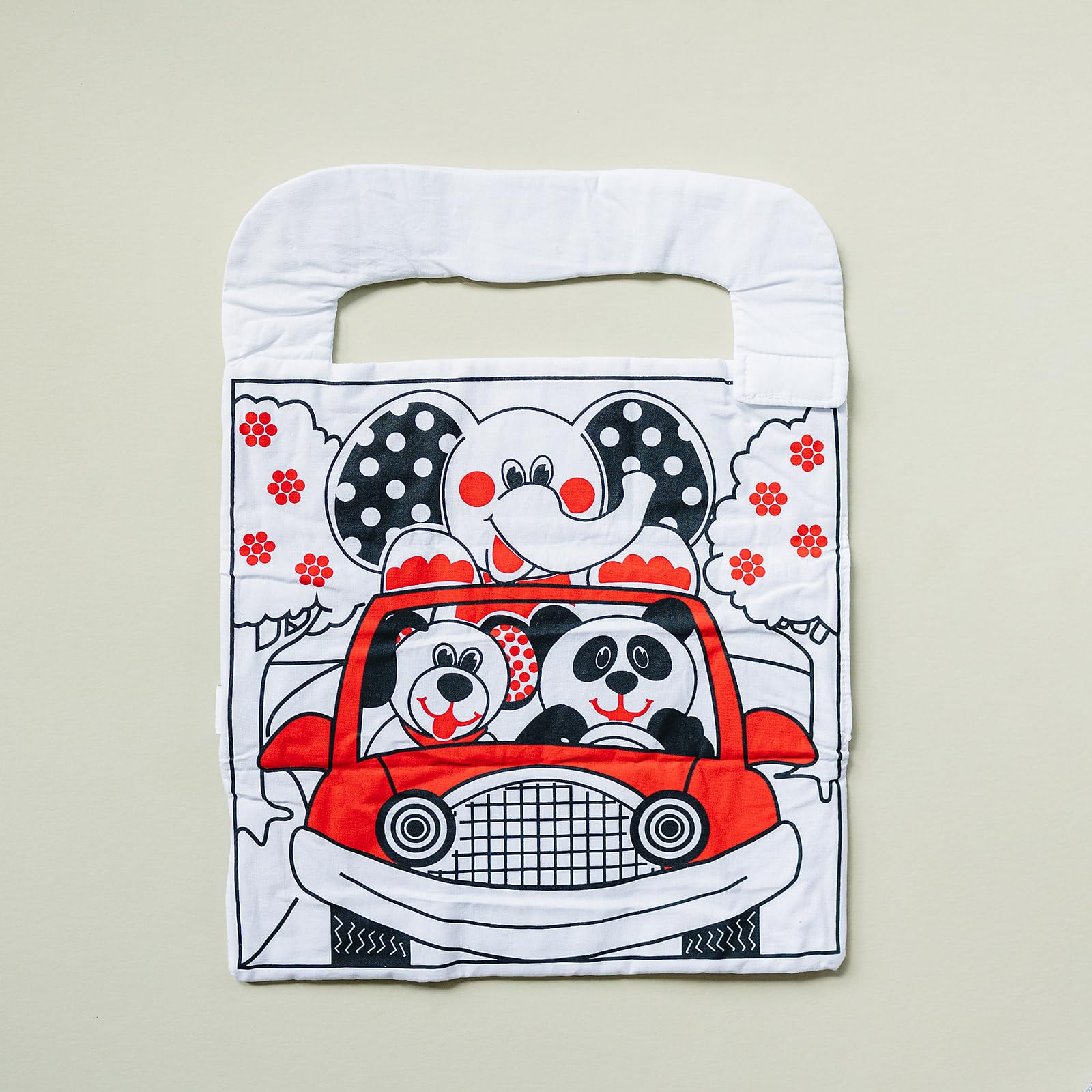 Genius Baby Toys reversible design offers two visual themes for varied stimulation.