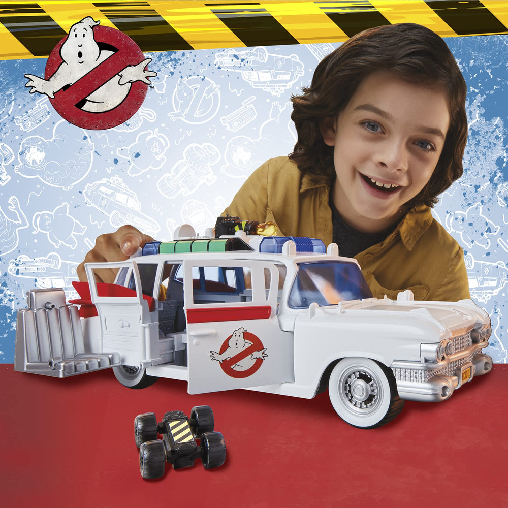 Ghostbusters Ecto-1 afterlife-inspired playset connects movie moments to playtime.