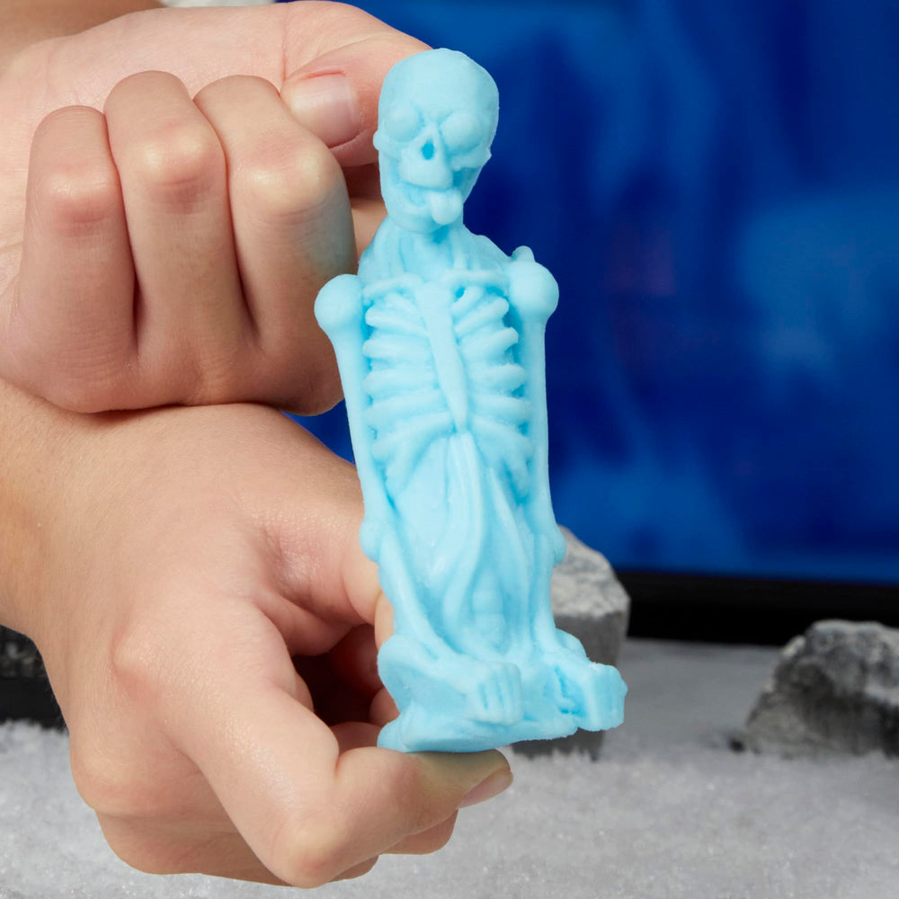 Fright Feature Bonesy ghost adds interactive stretch play.