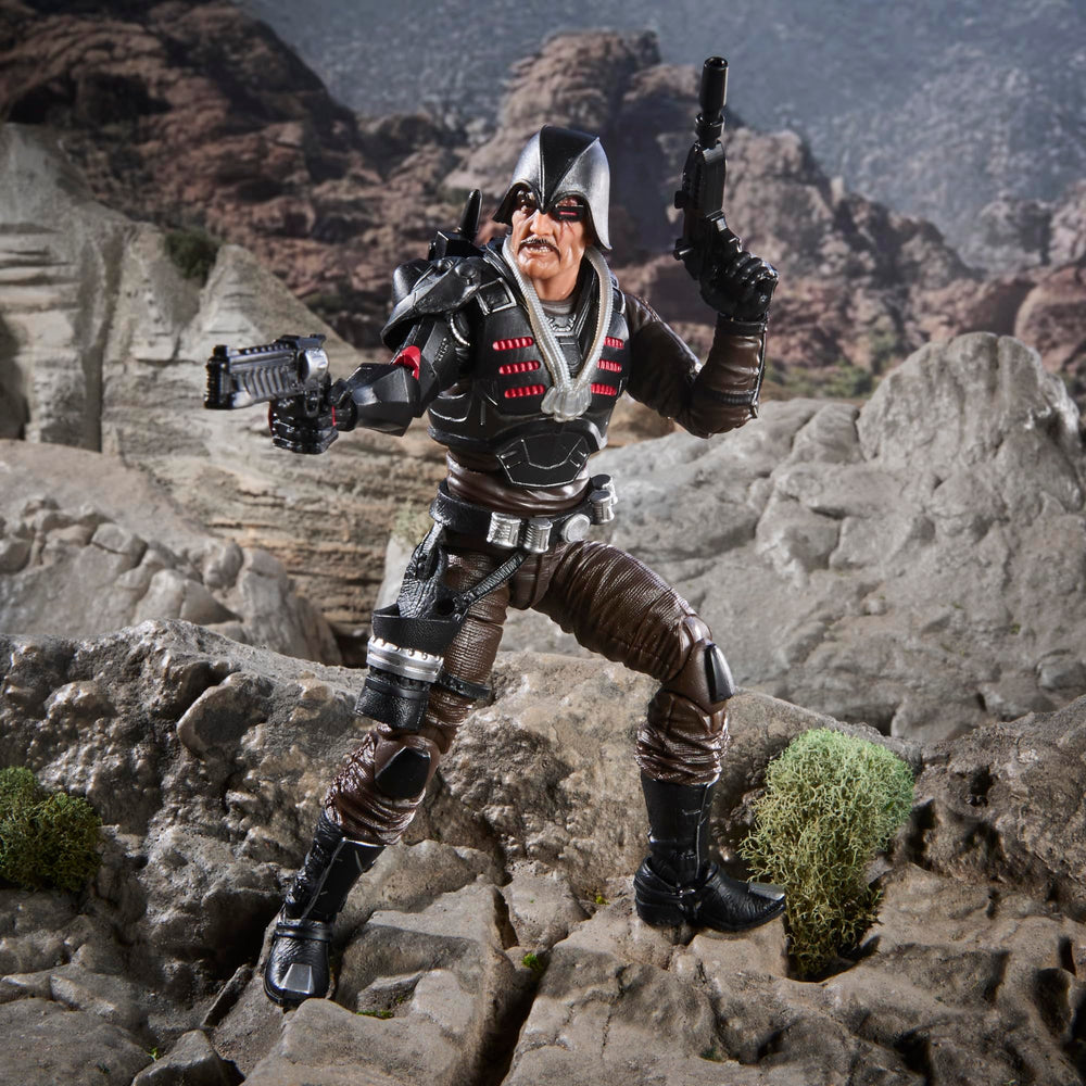 G.I. Joe Major Bludd weapons pack supports varied battle dioramas.