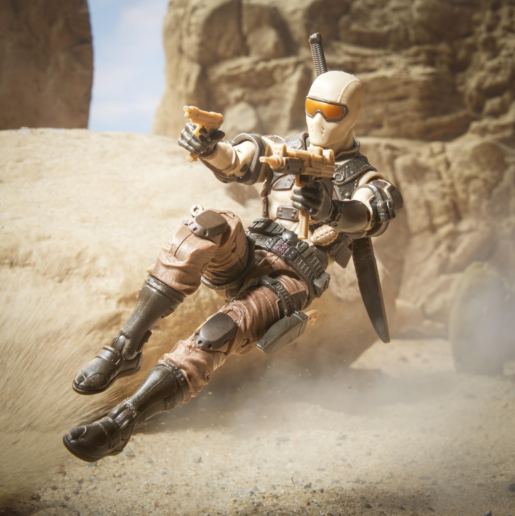 G.I. Joe Desert Commando Snake Eyes dual swords for dynamic action poses.
