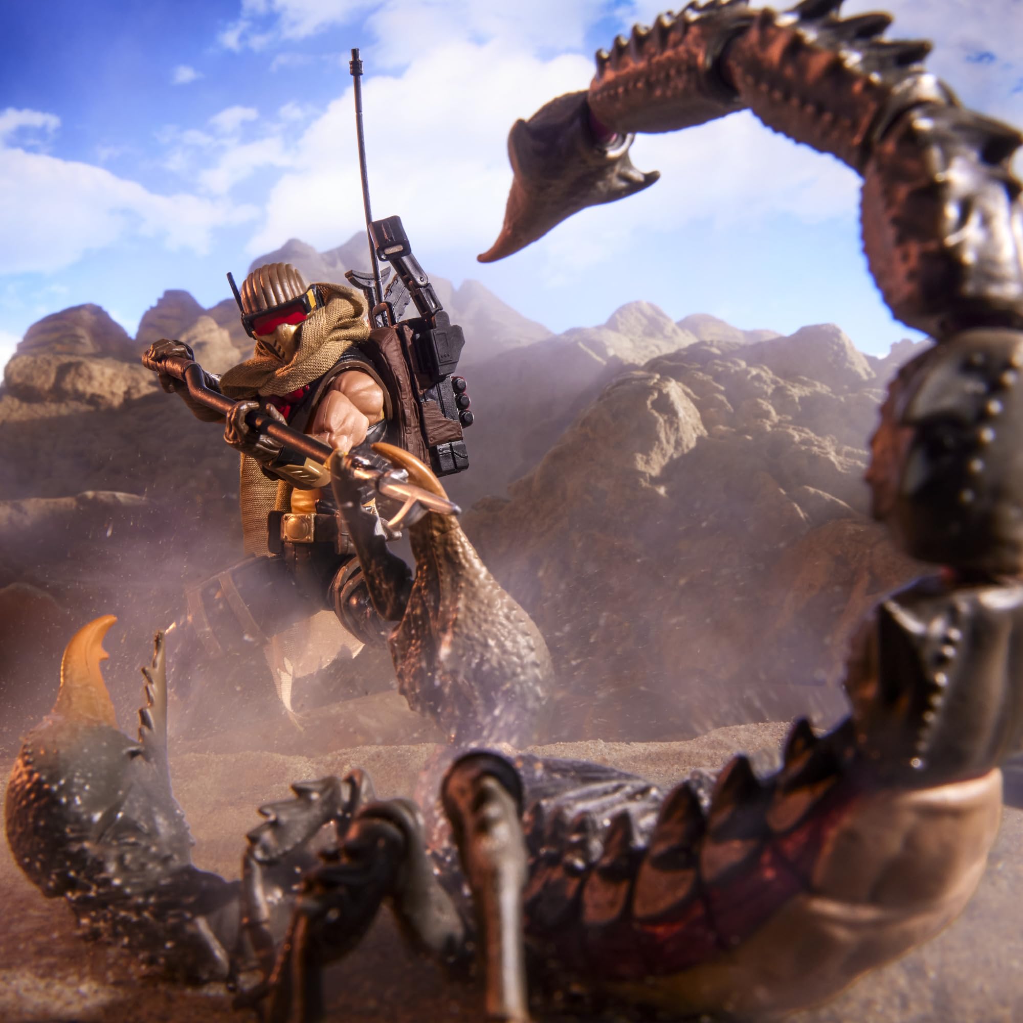G.I. Joe Cobra Desert Scorpion grapple line for tethered poses.