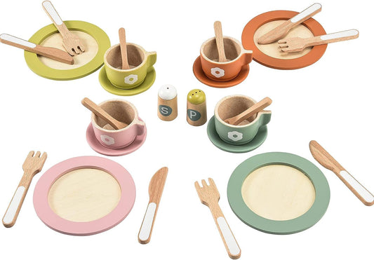 Giant bean 27pcs wooden toy plates ready for pretend meals and family hosting.