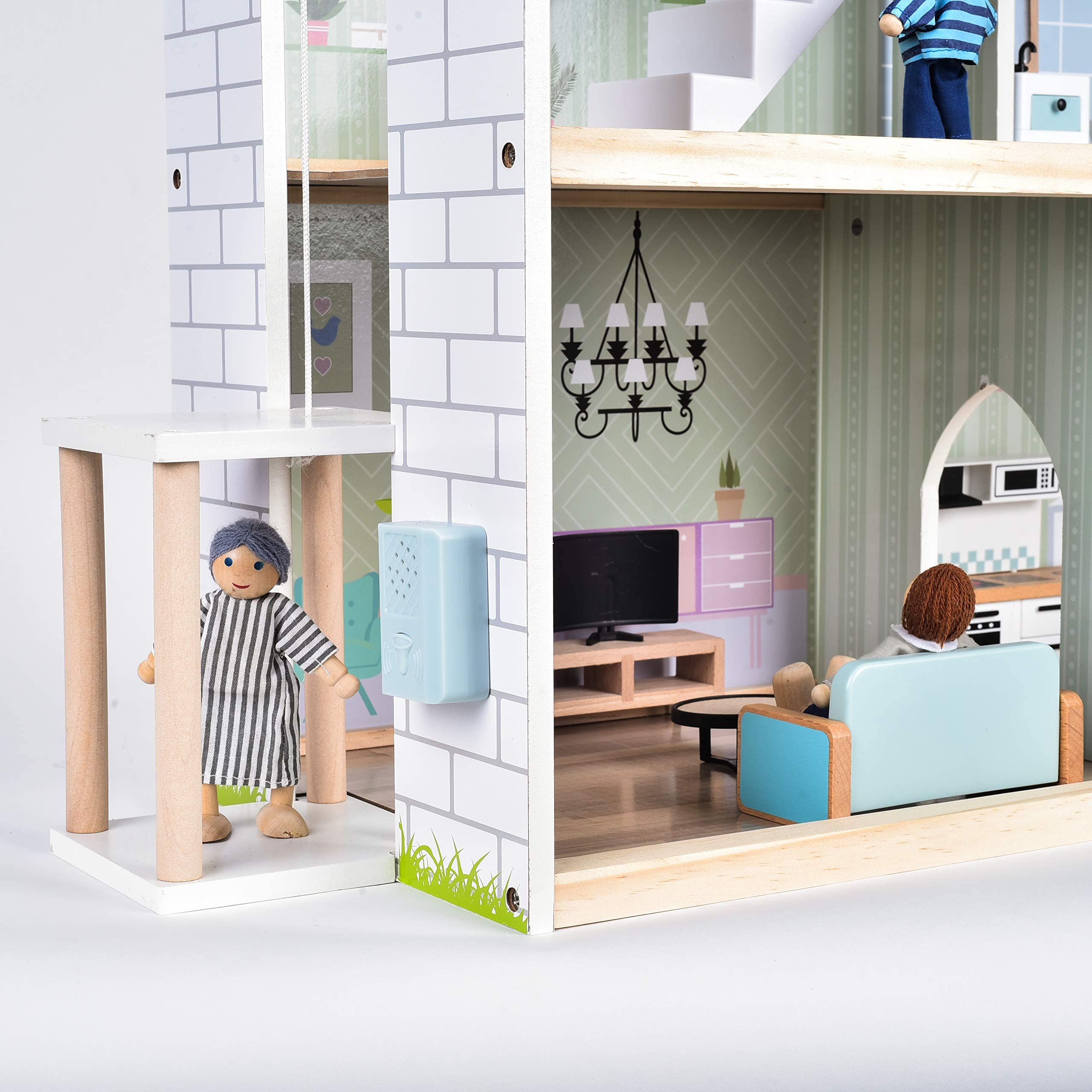 Giant bean large pink dollhouse balcony with sunshade enhances outdoor vibe.