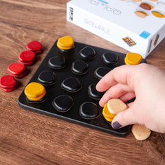 GIGAMIC Qawale Mini two-player action promotes fast thinking and interaction.