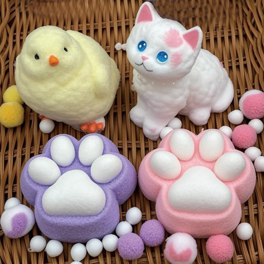 Gigididi Big Taba Chick Squishy for calm sensory play.