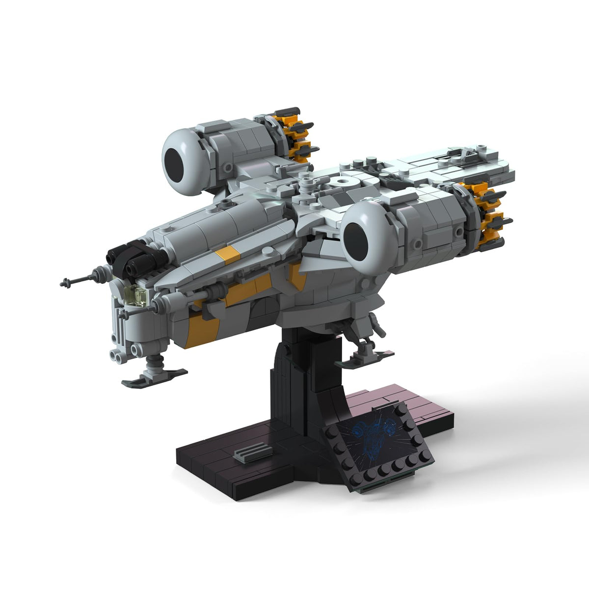 Givenni Star Ship assembly kit shows detailed parts for a satisfying build.