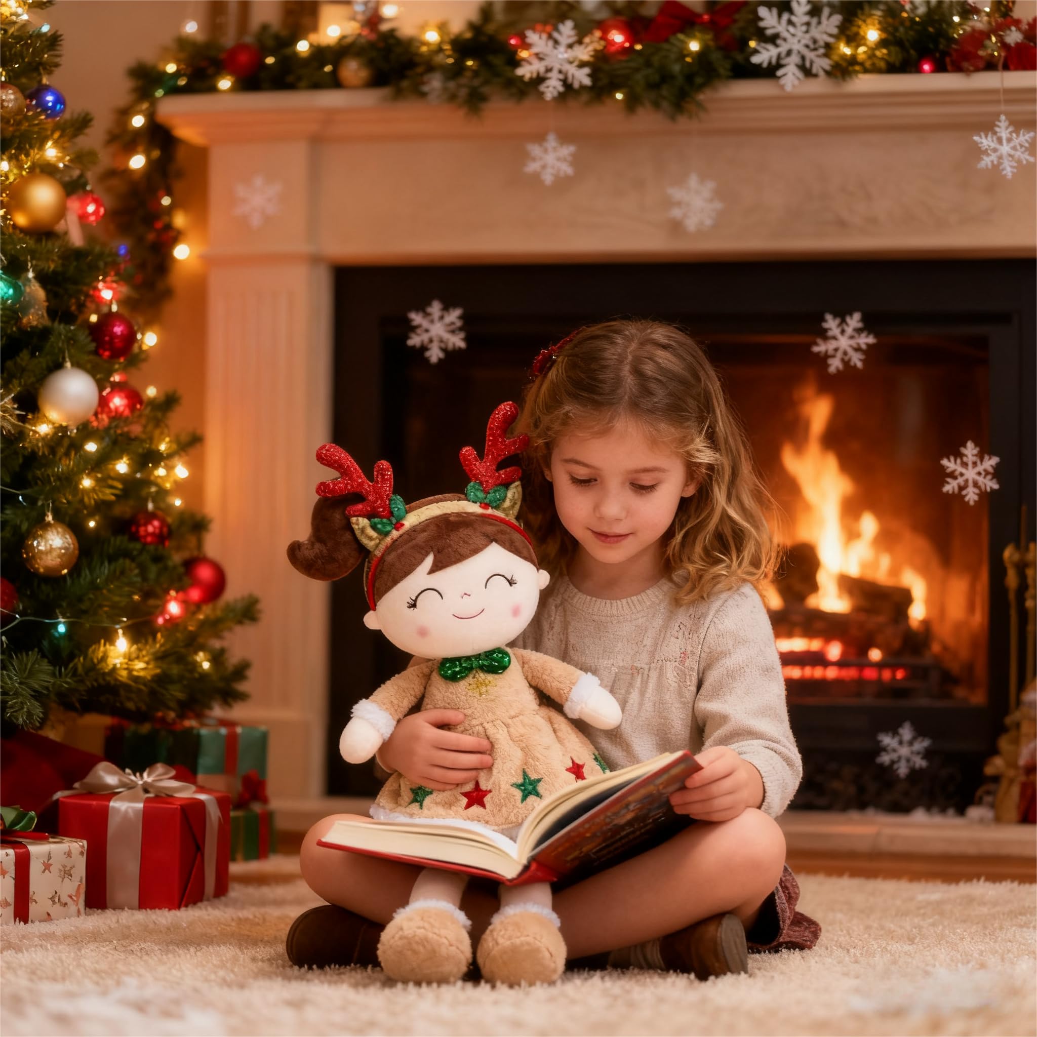 Gloveleya lightweight plush companion ideal for holiday travel with kids.