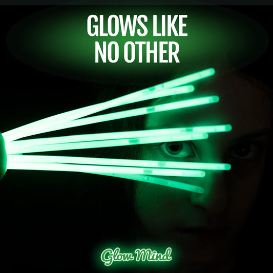 Glow Mind bracelet connector turns glow sticks into wearable accessories.