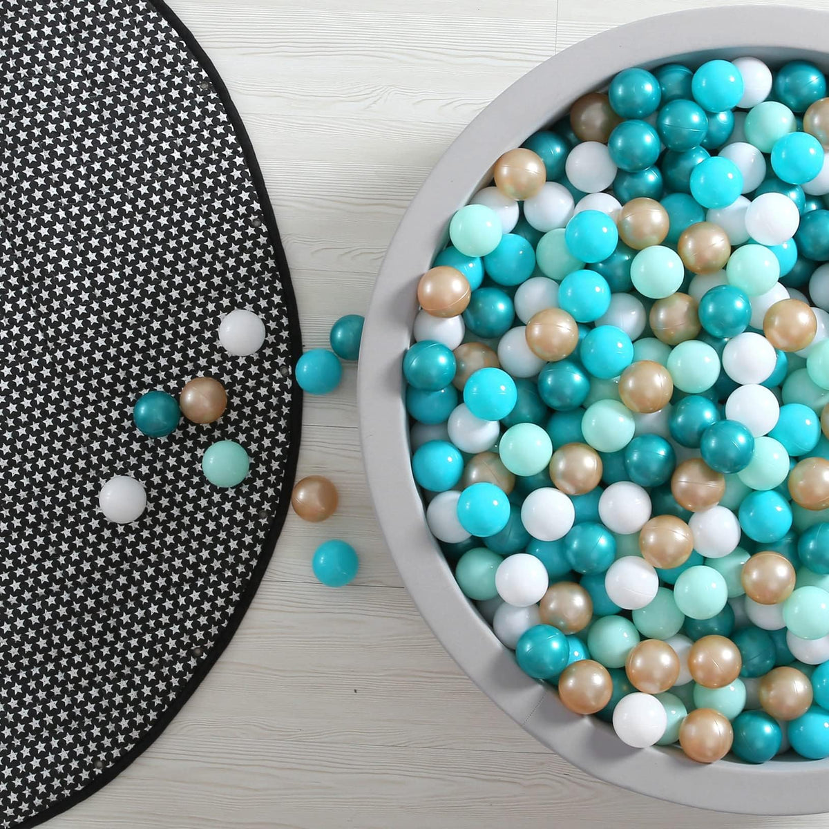 GOGOSO ball pit balls green-white-gold, 2-2 inch diameter for safe toddler play.