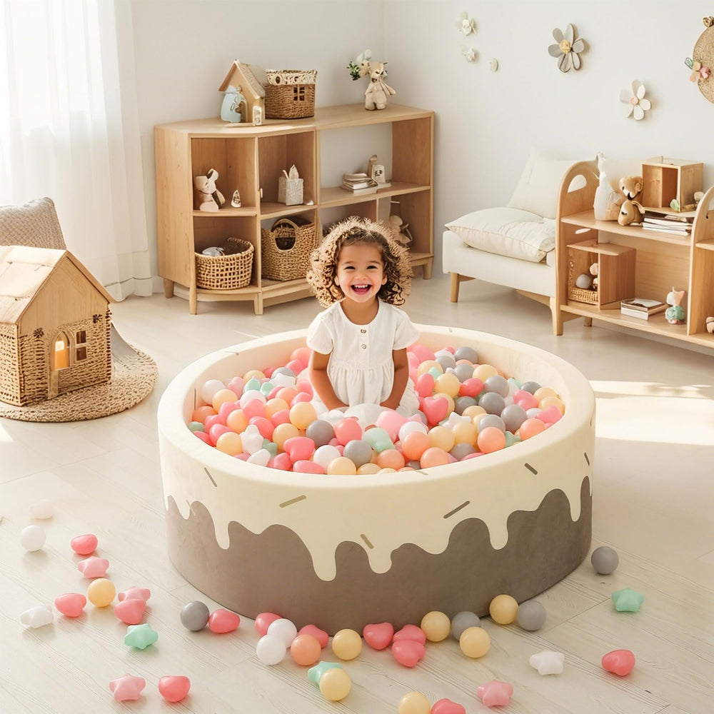 Sturdy storage bag from GOGOSO keeps ball pit balls organized and portable