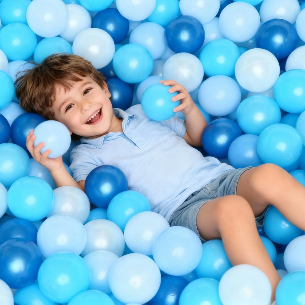 Storage bag with GOGOSO balls keeps play area organized