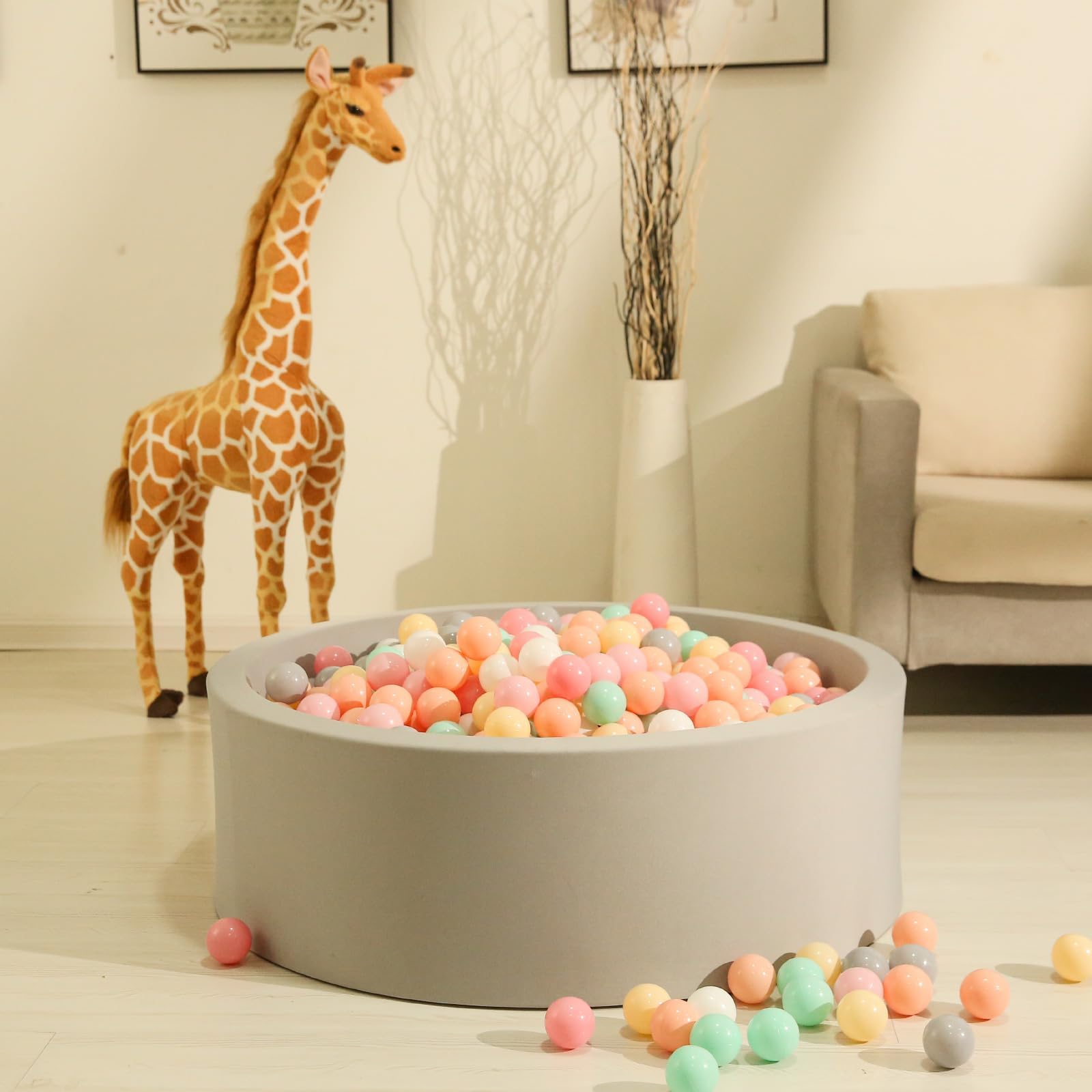 GOGOSO play yard setup with colorful balls