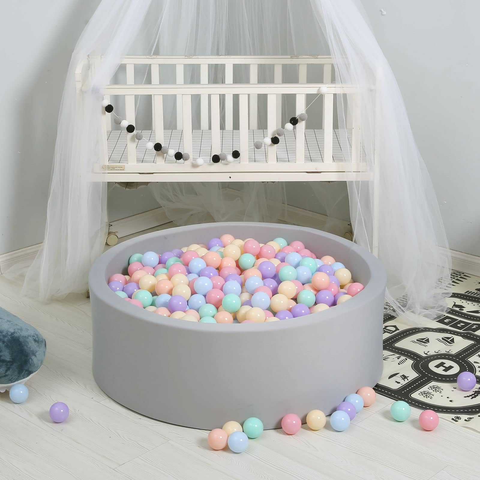 GOGOSO bath time and pool play with soft, easy-clean balls.