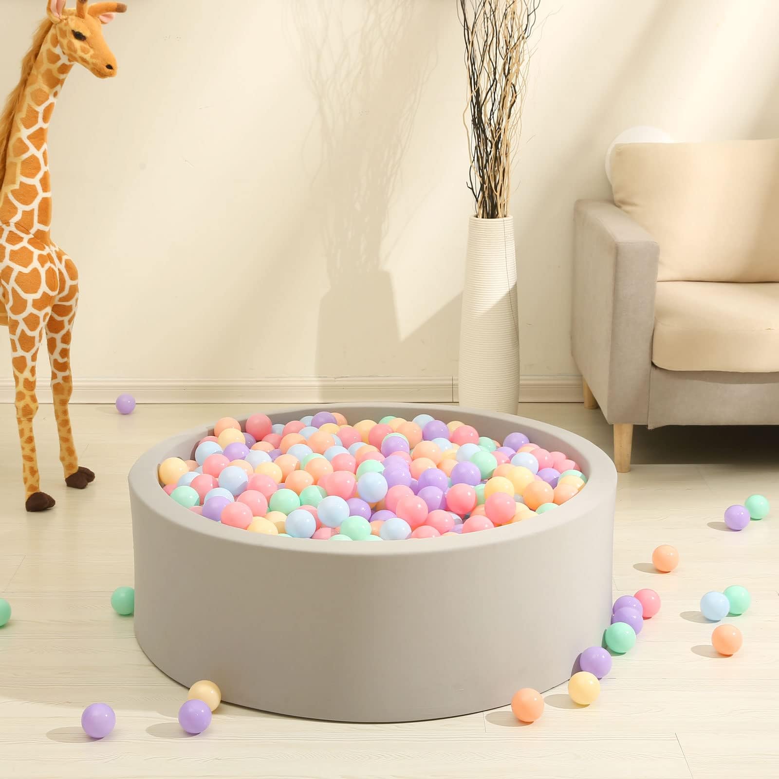 GOGOSO easy grasp balls suited for tiny hands.