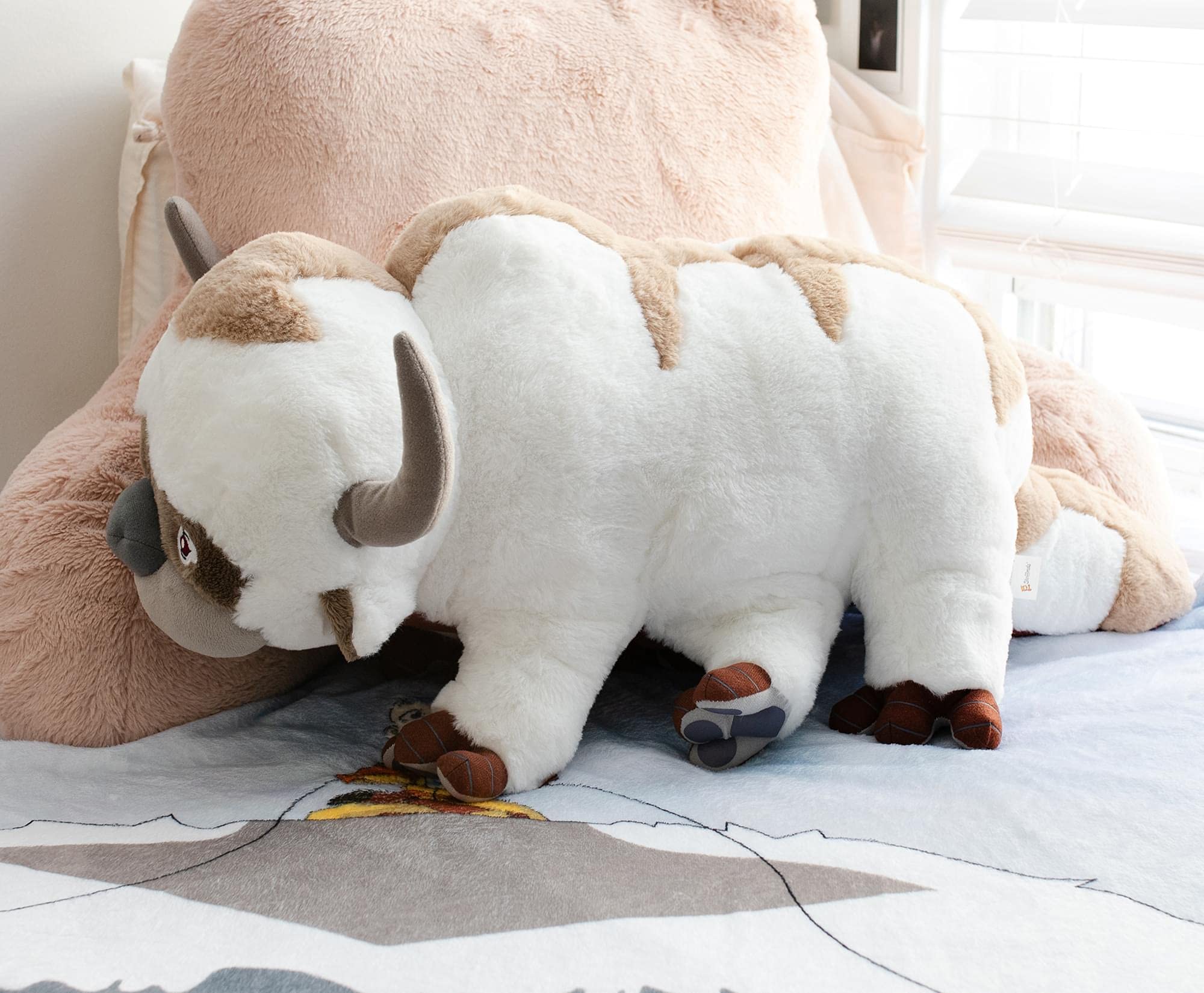 Officially licensed Appa plush from Avatar for display or bedtime cuddles.
