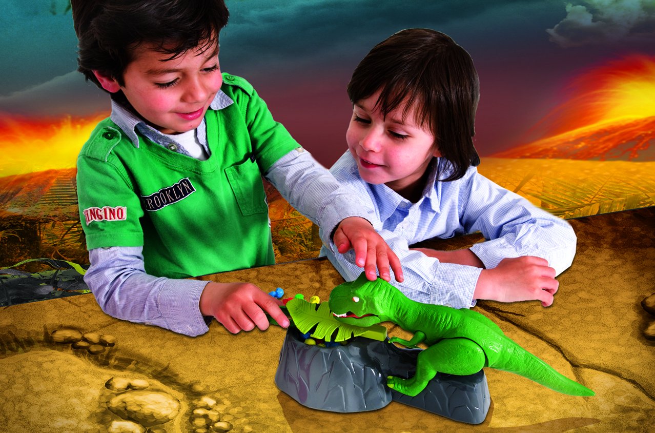 Goliath Dino Meal box insert shows family game-night excitement and teamwork