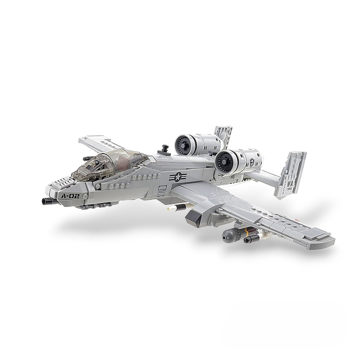 Gonli 961pcs A-10 Warthog building set shows detailed assembly for display.
