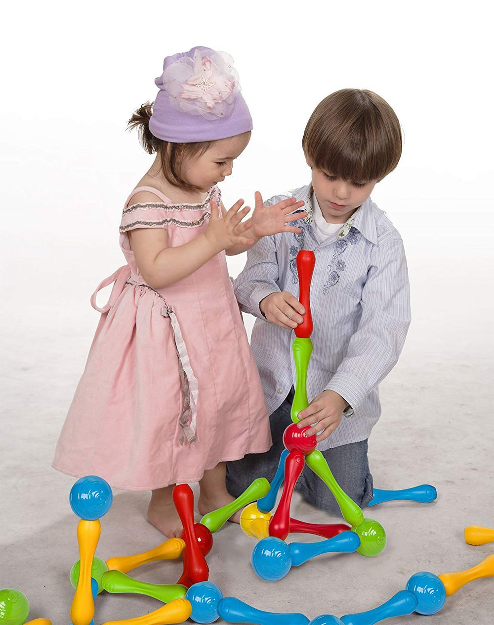 Goobi safety standards ensure non-toxic play for toddlers and beyond.