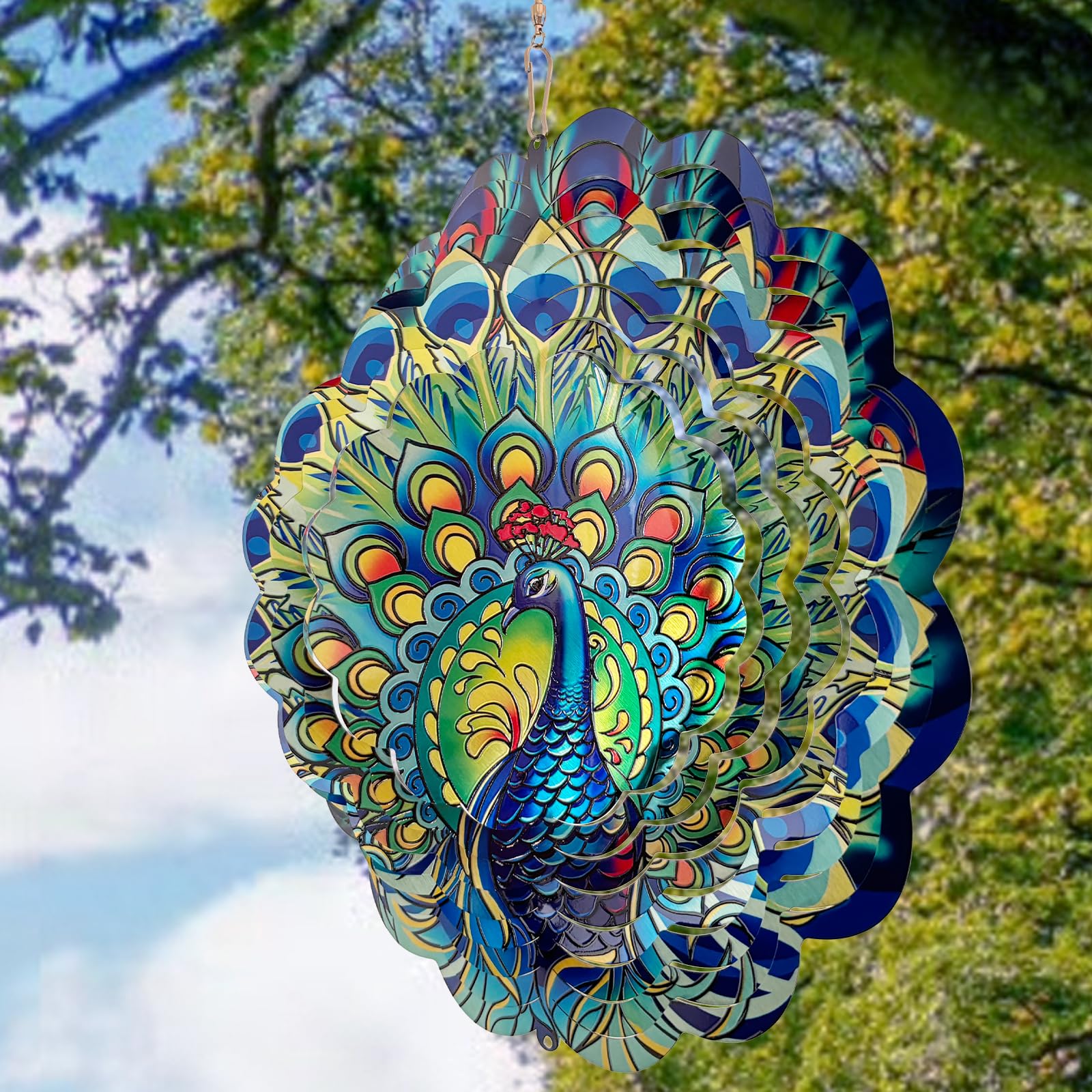 GOTOME 12-inch peacock ornament adds color to garden corners