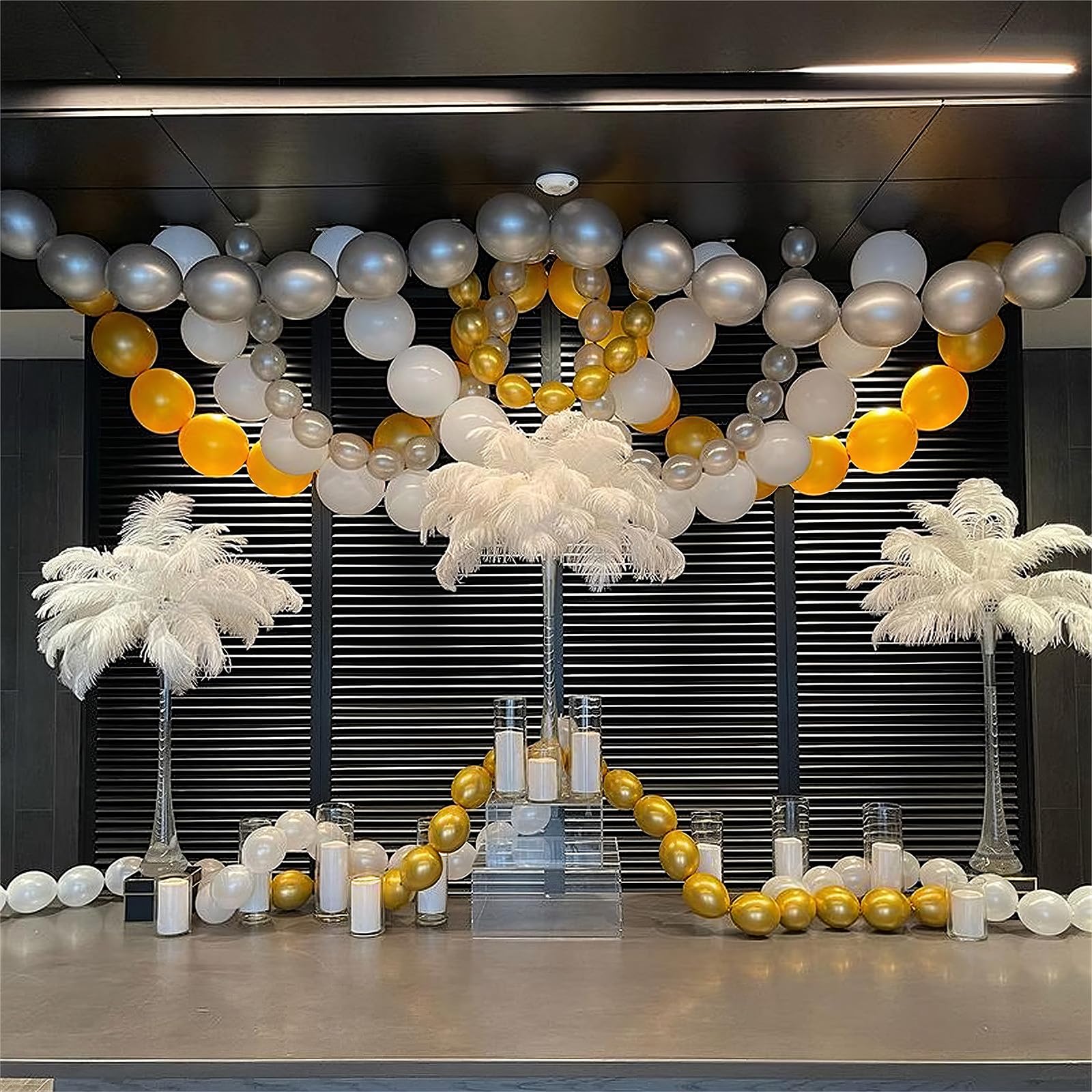 Govpy wedding decor with metallic gold balloons for upscale vibes.