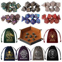 Grajar Vintage Boss Totem dice set close-up with gold emblems for bold, high-contrast rolls.