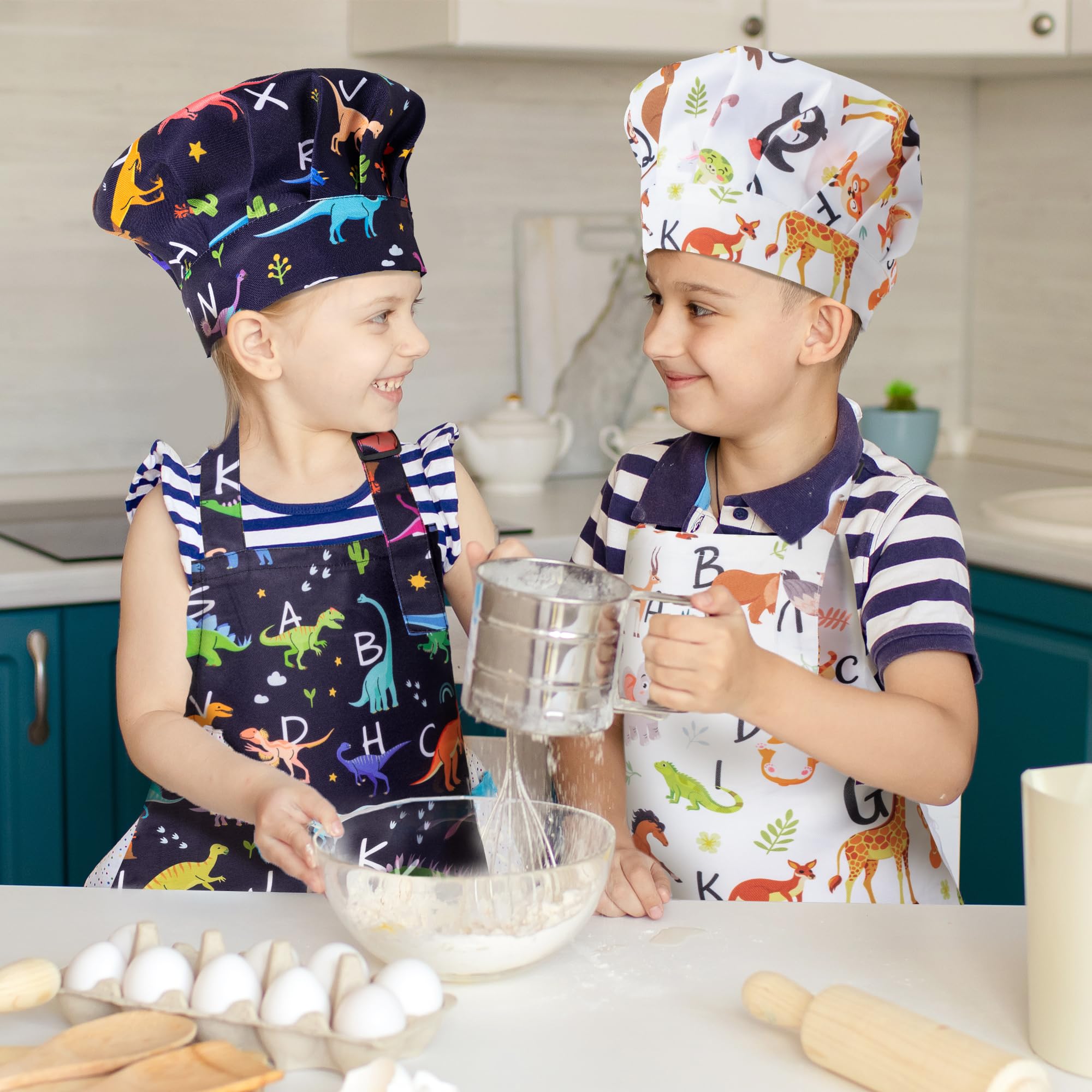 GROBRO7 adjustable neck strap on apron, easy fit for kids ages 3-6.