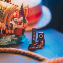 Grupo Erik Straw Hat pirate ship artwork highlights iconic design for anime fans as a centerpiece.