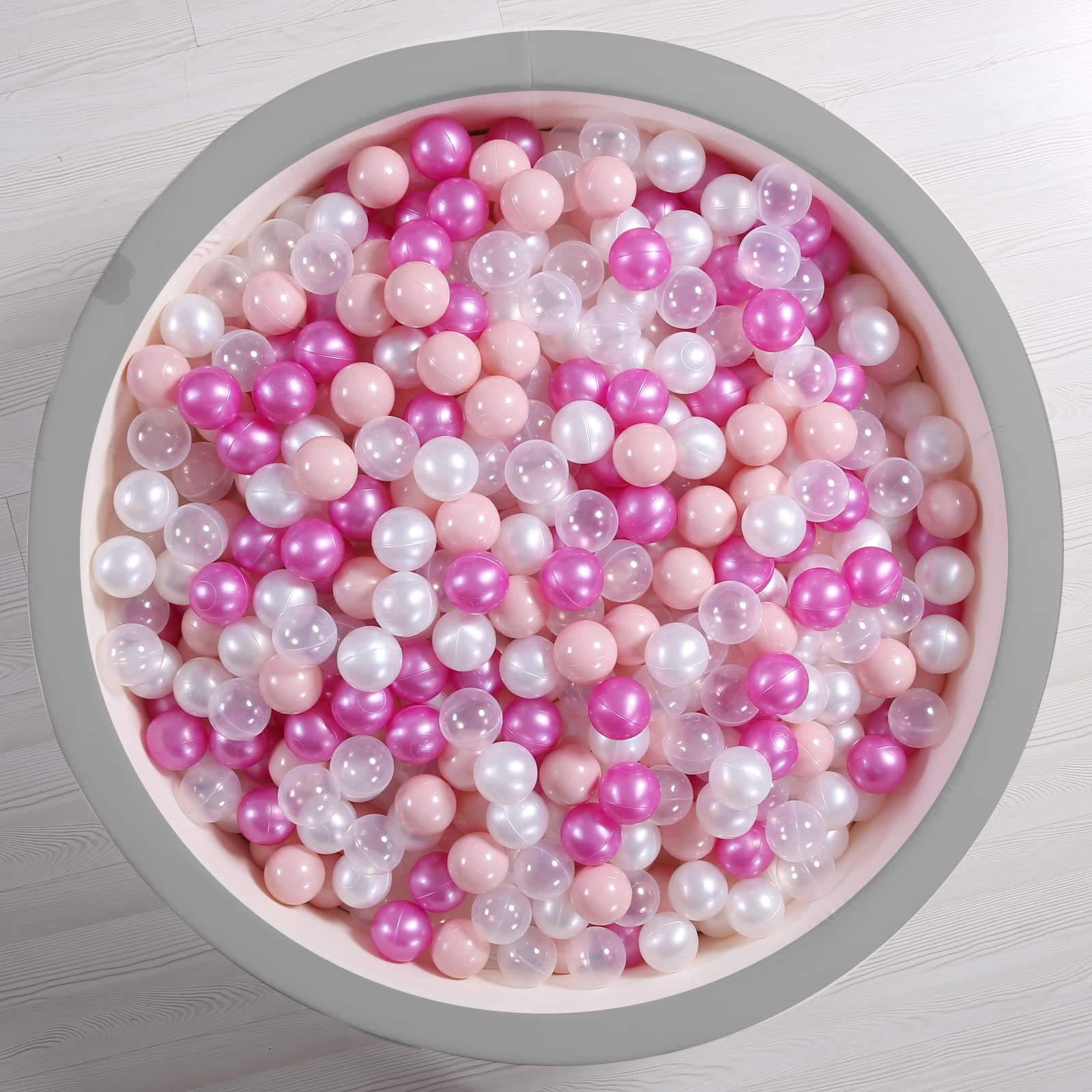 GUESVOT ball pit balls are bright and engaging for early learning.