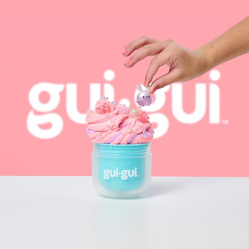 Gui Gui Slime Kit Cloud texture highlights fluffy look and gentle fragrance.