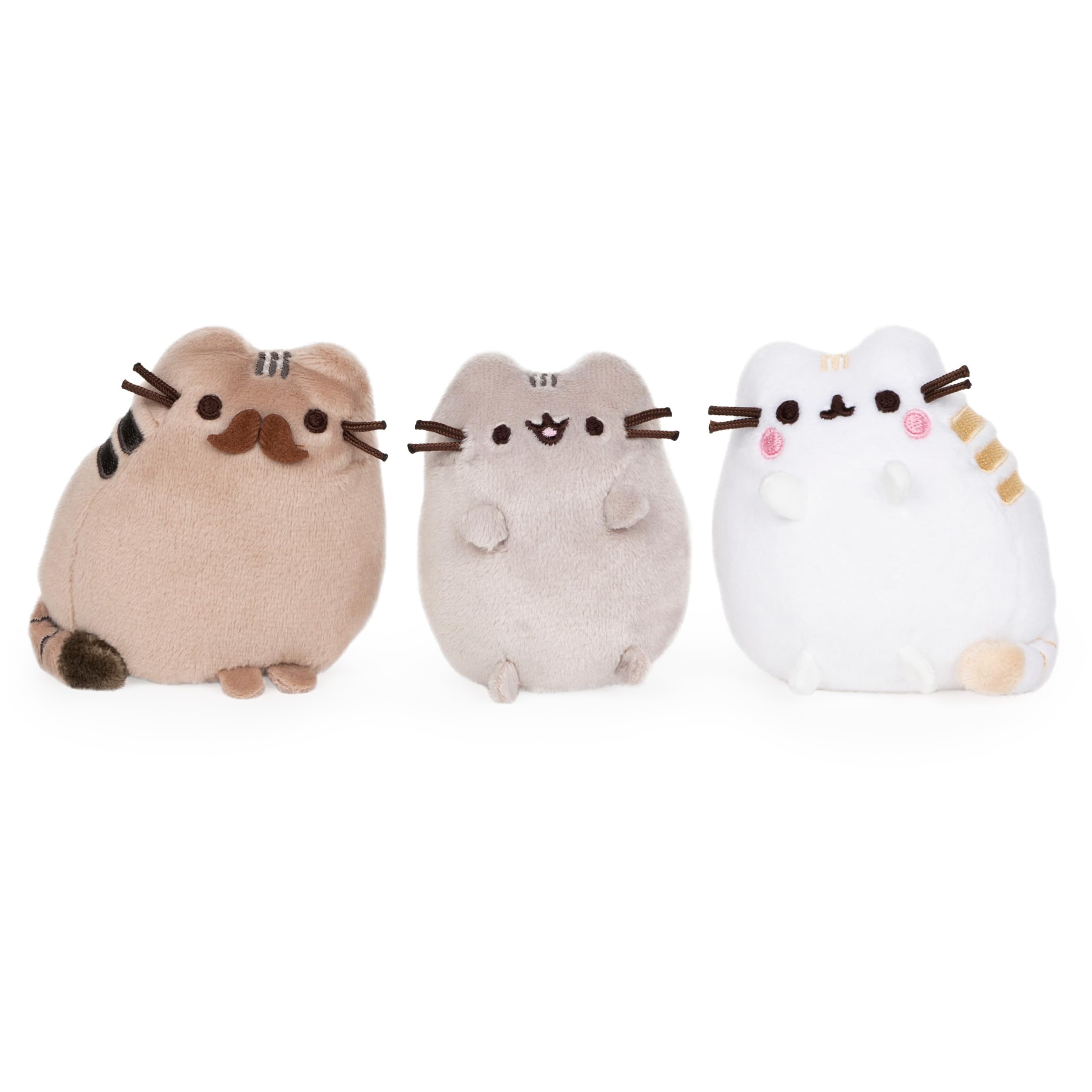 GUND Pusheen main plush, three-piece set ready for gifting and display.