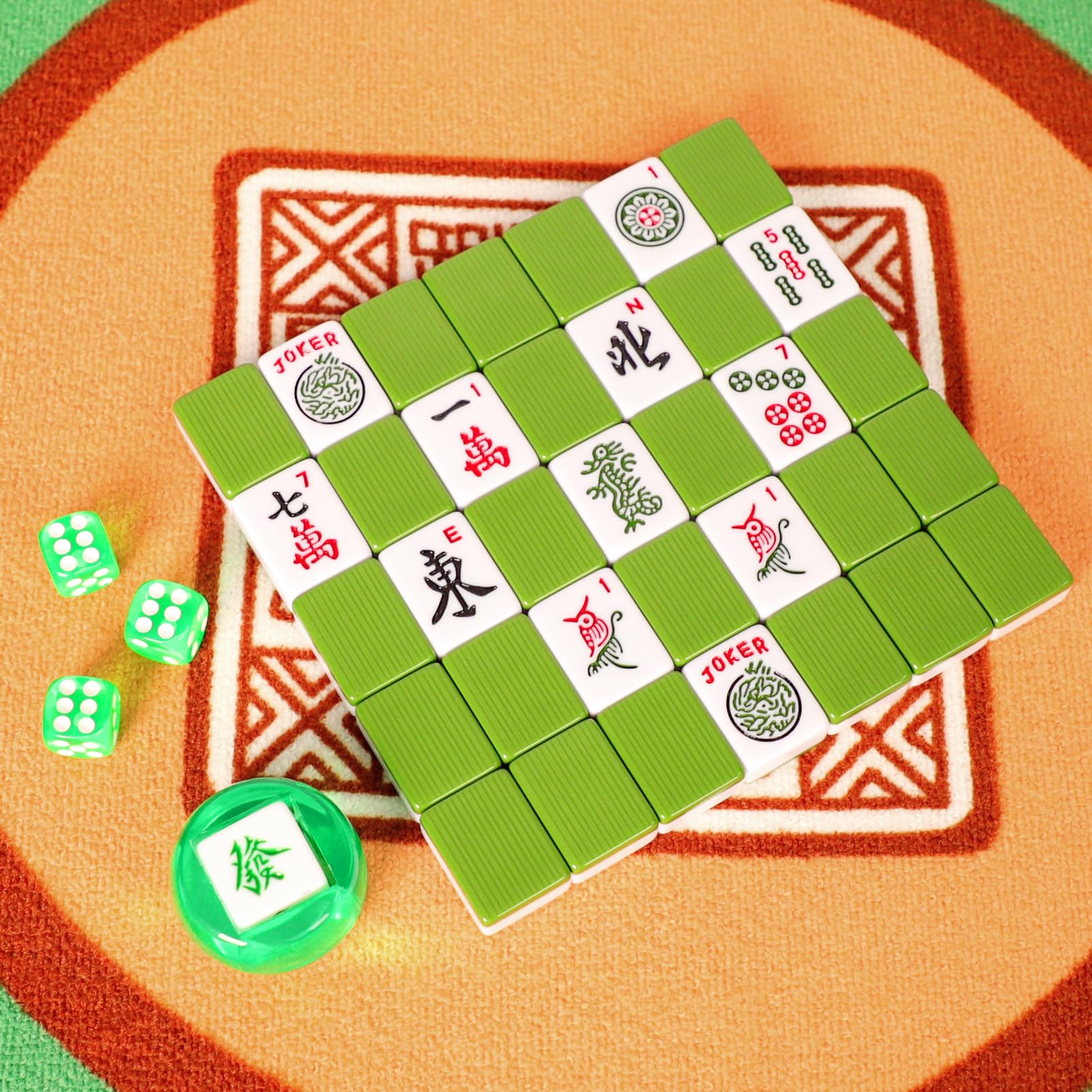 Family and friends enjoying a Mahjong session with the GUSTARIA set