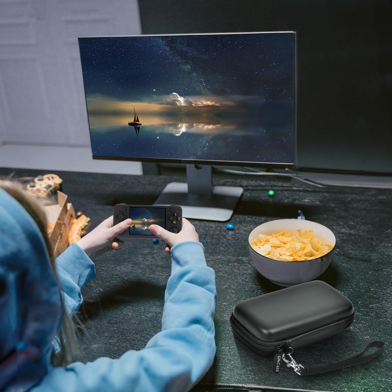 GWCASE RG35XX H case precise fit ensures snug placement of the console.