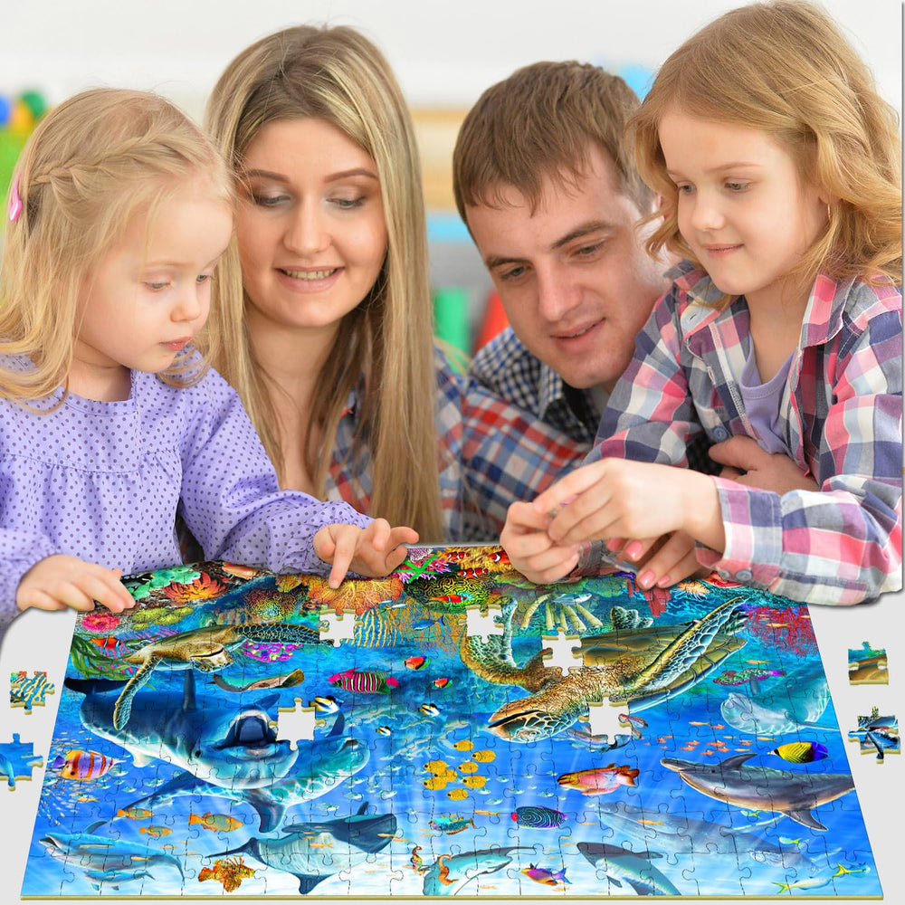 GWXWU Ultra-thick cardboard ensures lasting durability during busy playtime.