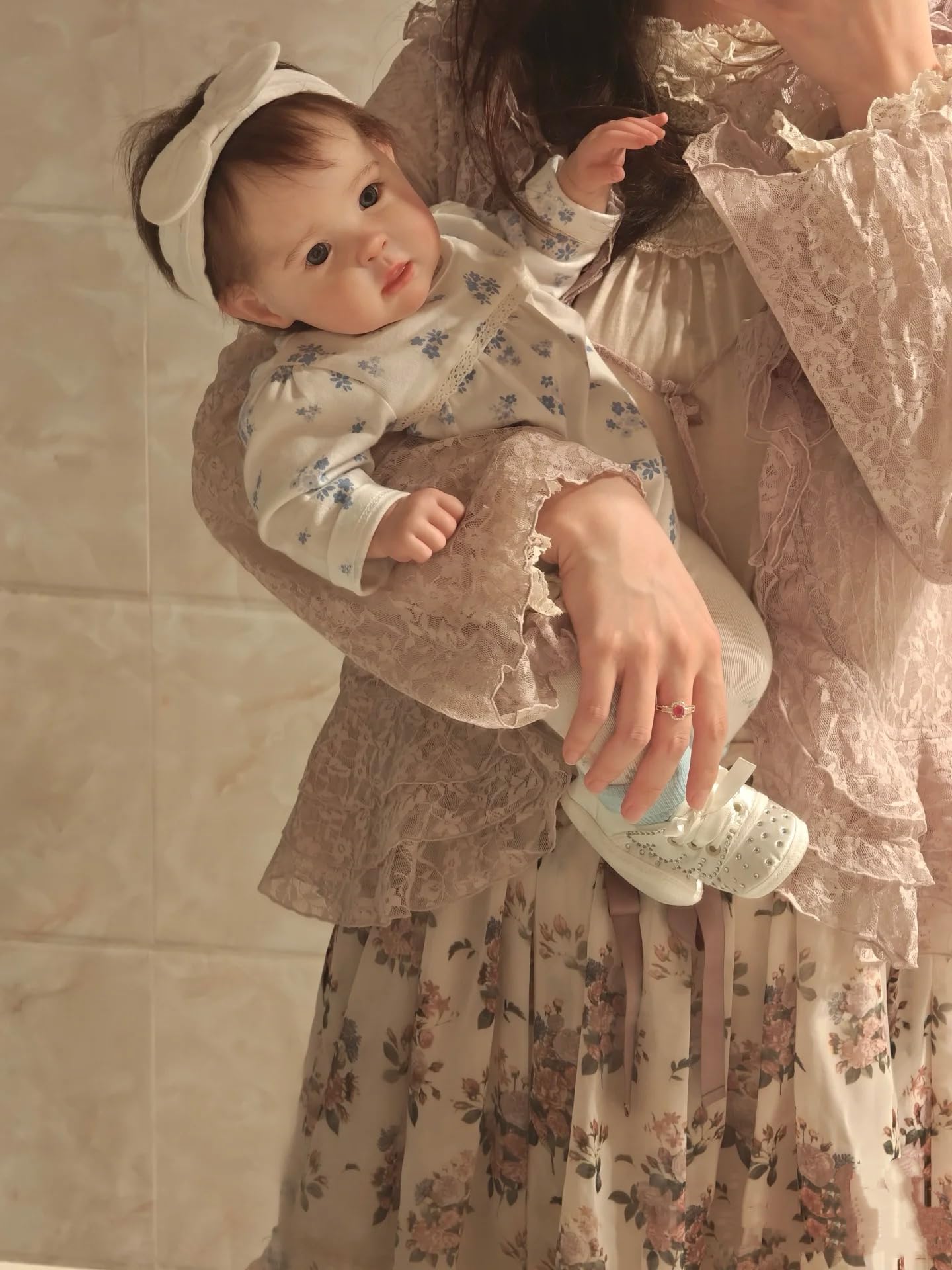 GYCV lifelike reborn doll girl birth certificate for keepsake