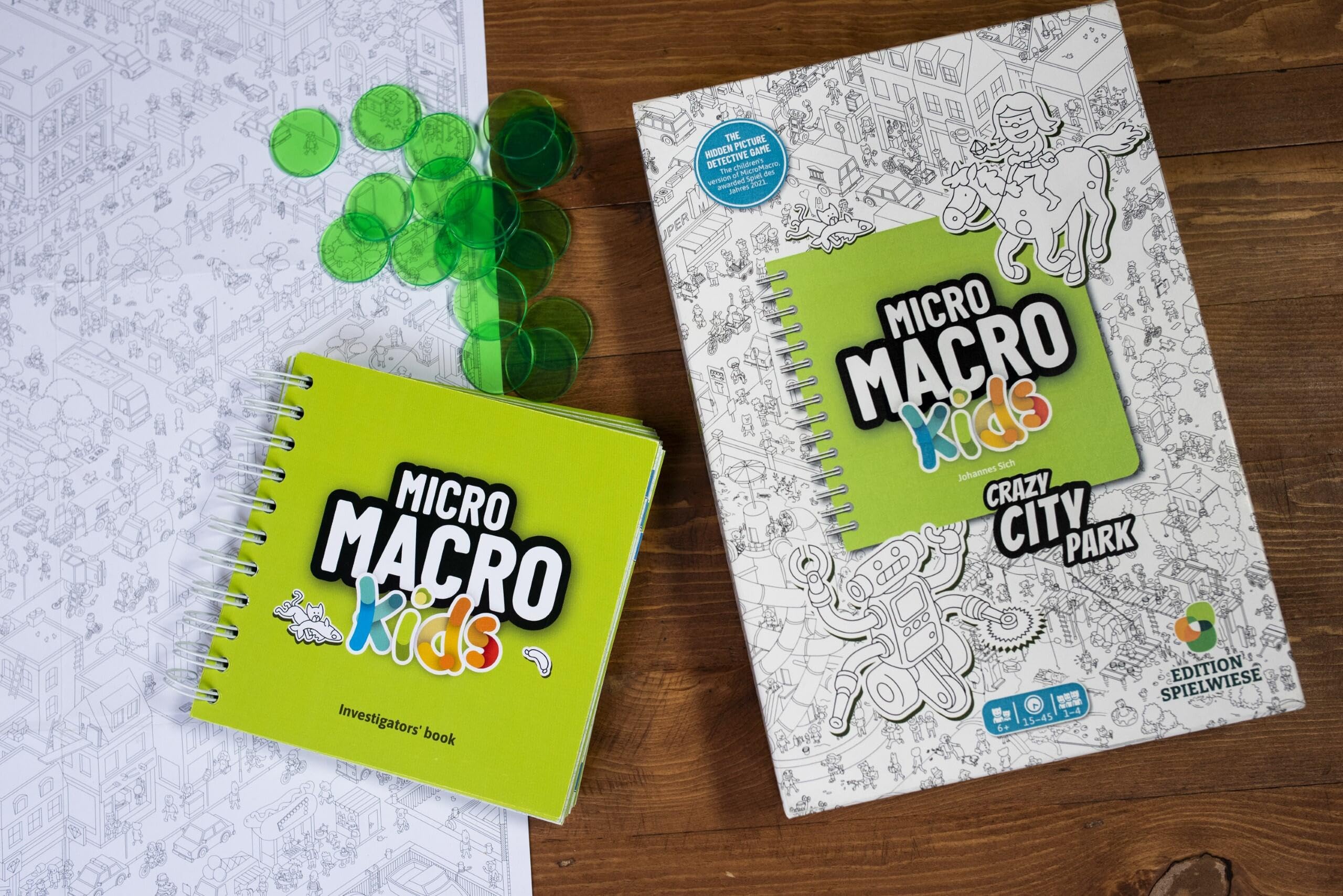 Hachette MicroMacro Kids colorable park map extends cooperative play.