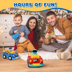 Haktoys dual-frequency RC set enables two kids to race together.