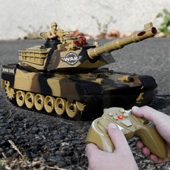 Haktoys RC tank with lights and authentic battle sounds for immersion