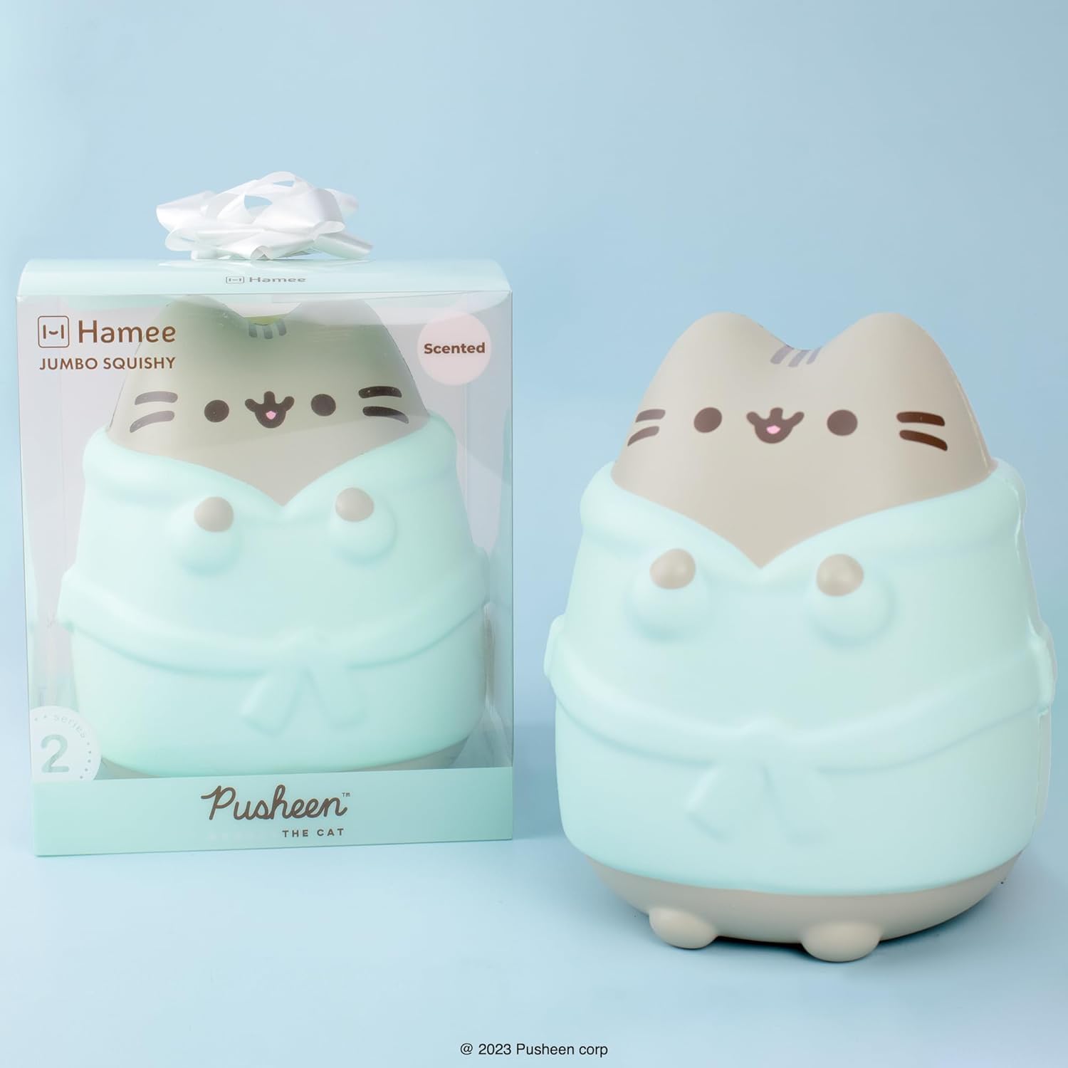 Hamee Pusheen bath robe squishy with cozy bath-time vibes