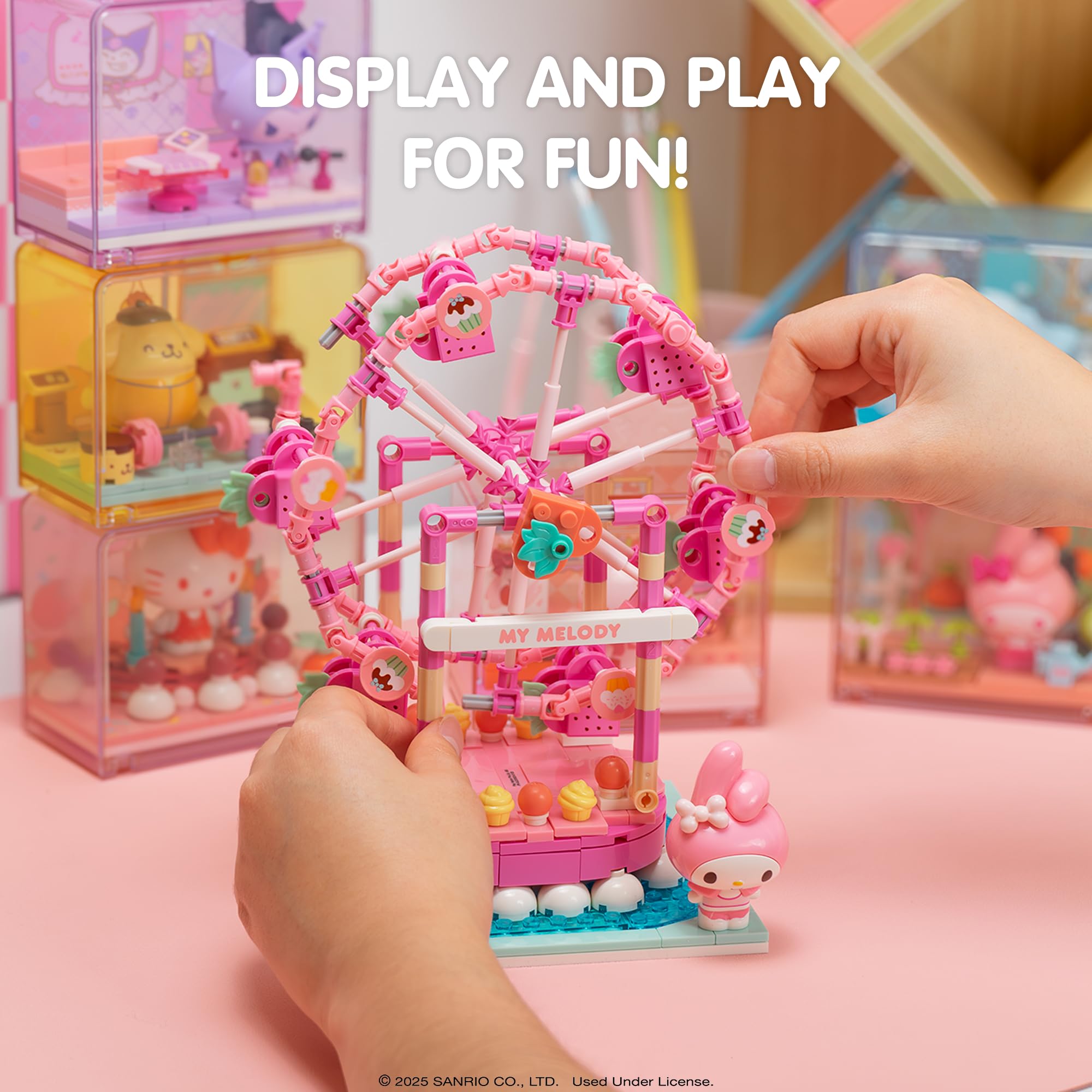 Hamee Sanrio Summer Wunderland poolside cafe adds cozy detail to dioramas and displays.