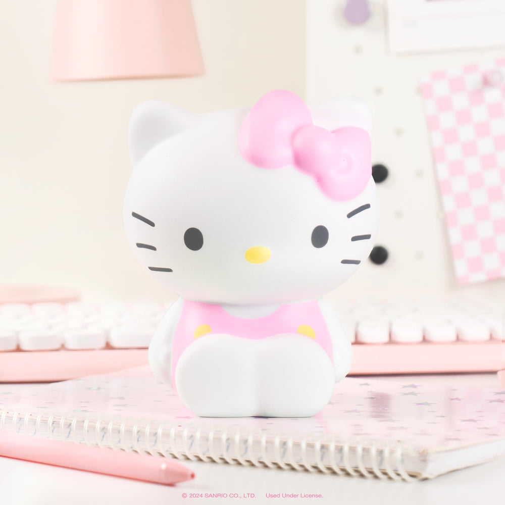 Hamee SquiSHU Buddy Hello Kitty back view display box for shelf appeal.