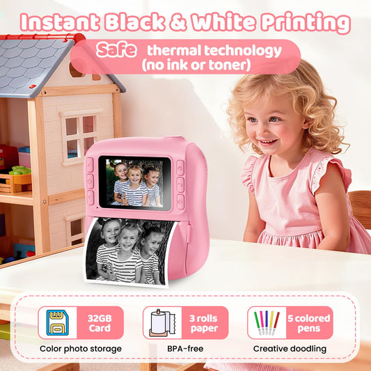 Hangrui instant print camera in a child’s hands ready to capture moments.