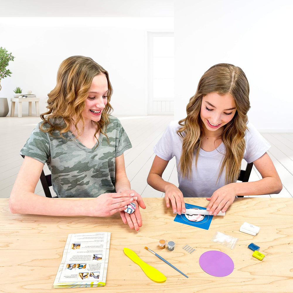 Hapinest stylish dish designs inspire kids to personalize spaces with colorful trinket holders