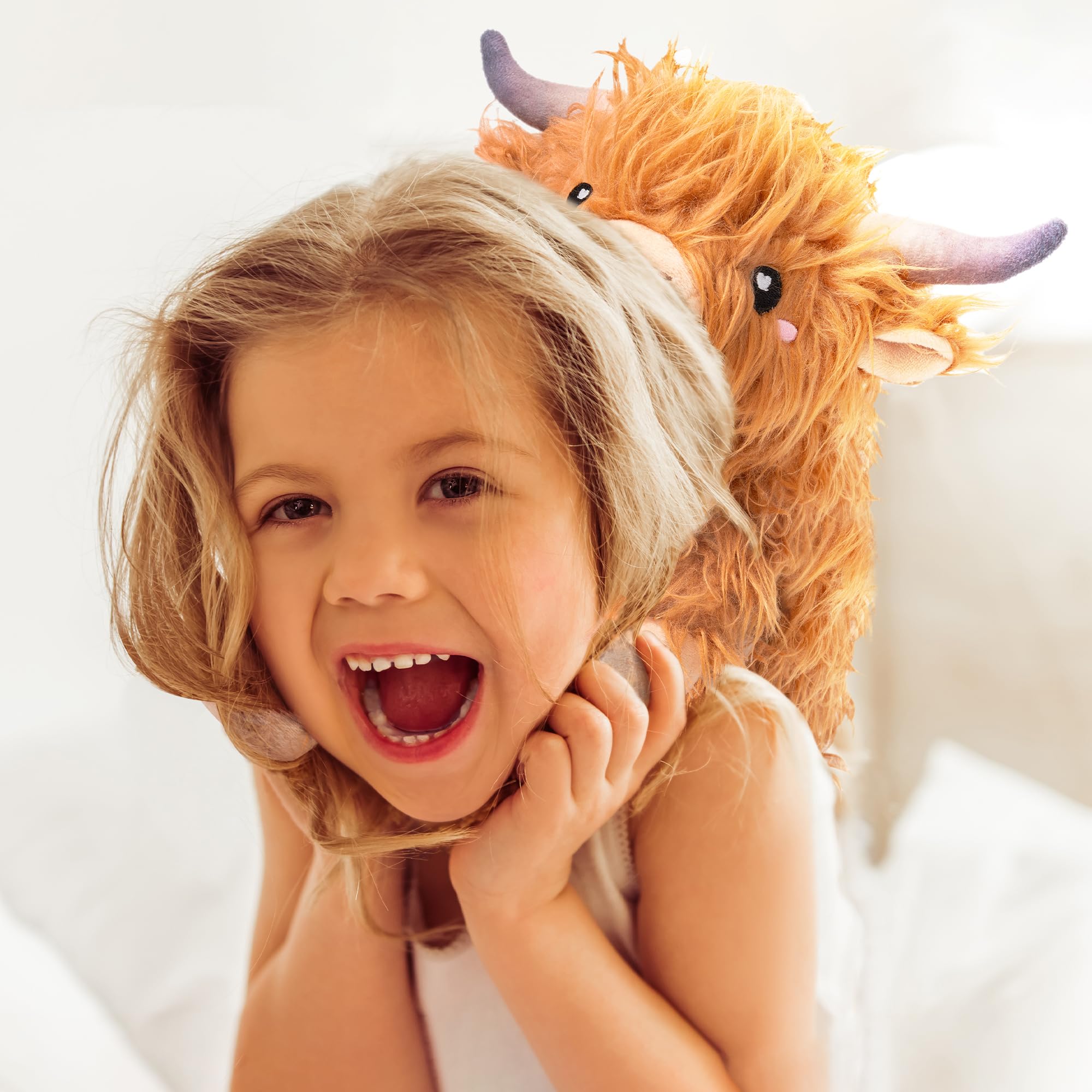 Happy Fuel Highland Cow 1.5-pound cuddle weight for cozy snuggles.