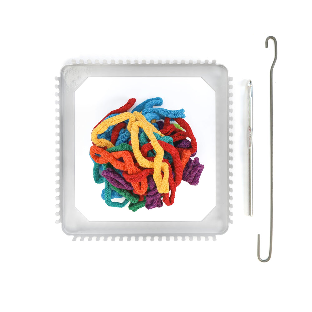 Illustrated instructions for Harrisville Friendly Loom potholder weaving